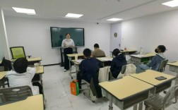 初中培优班是因材施教还是制造分化？