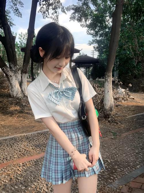 初中毕业女生,适合什么工作有方向吗?-图1 初中毕业女生,适合什么工作有方向吗?-图1