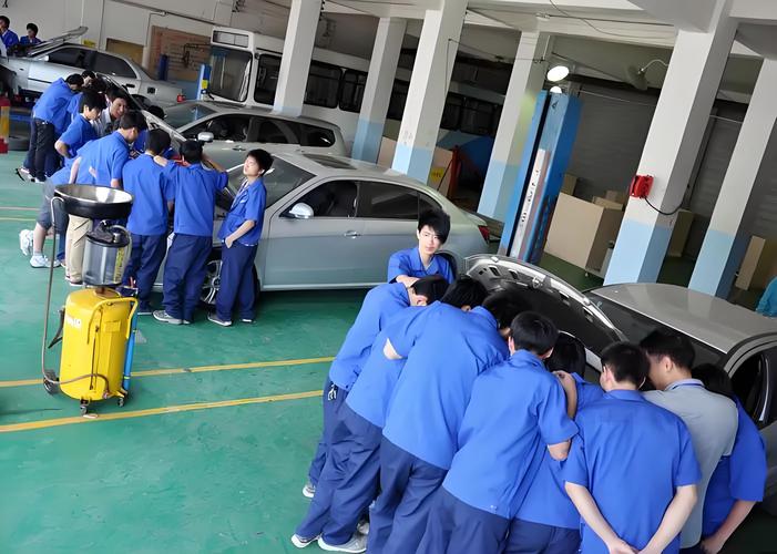 呼和浩特职高汽修,学啥好就业吗?-图1 呼和浩特职高汽修,学啥好就业吗?-图1