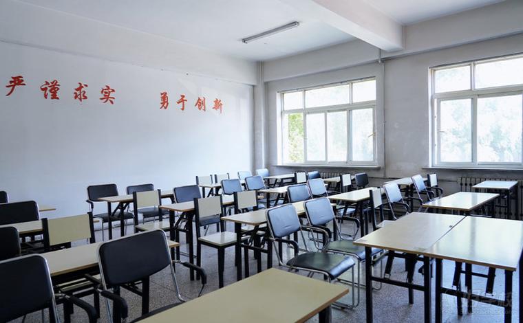 沈阳初中生礼仪培训,为何成家长新刚需?-图1 沈阳初中生礼仪培训,为何成家长新刚需?-图1