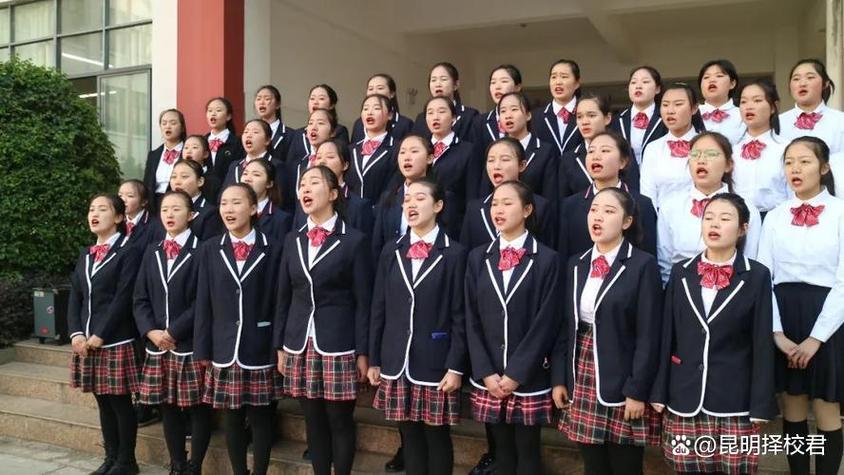 云南曲靖幼师学校为何招初中生？-图2