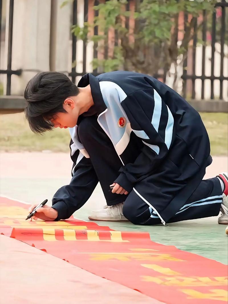 男生高中毕业学什么好?有哪些热门且有前景的选择?-图2 男生高中毕业学什么好?有哪些热门且有前景的选择?-图2