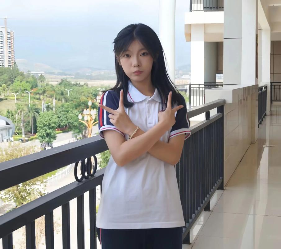 高中毕业女孩选专业，学啥前景好又适合？-图2