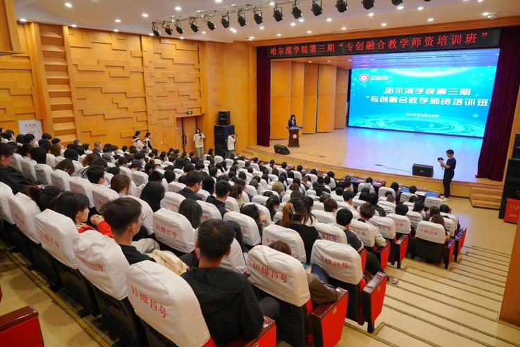 上海新华初中附近培训班哪家好？-图2