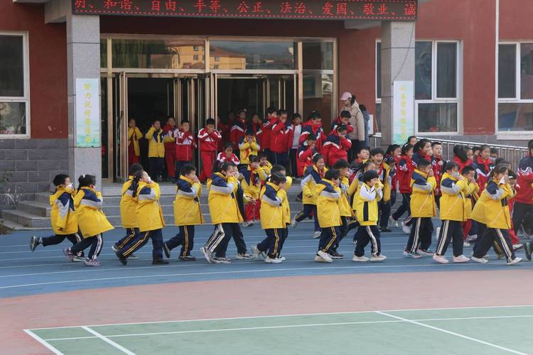 2025隆化小学招生政策何时发布？-图2