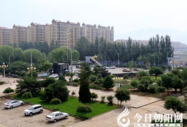 朝阳财经幼师招生办怎么联系？-图2