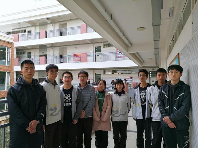 昆明高中物理去哪补?哪家效果好?-图3 昆明高中物理去哪补?哪家效果好?-图3