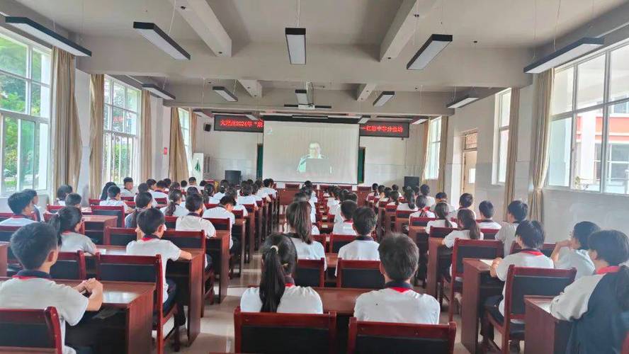 弥渡职高老师待遇如何？-图3