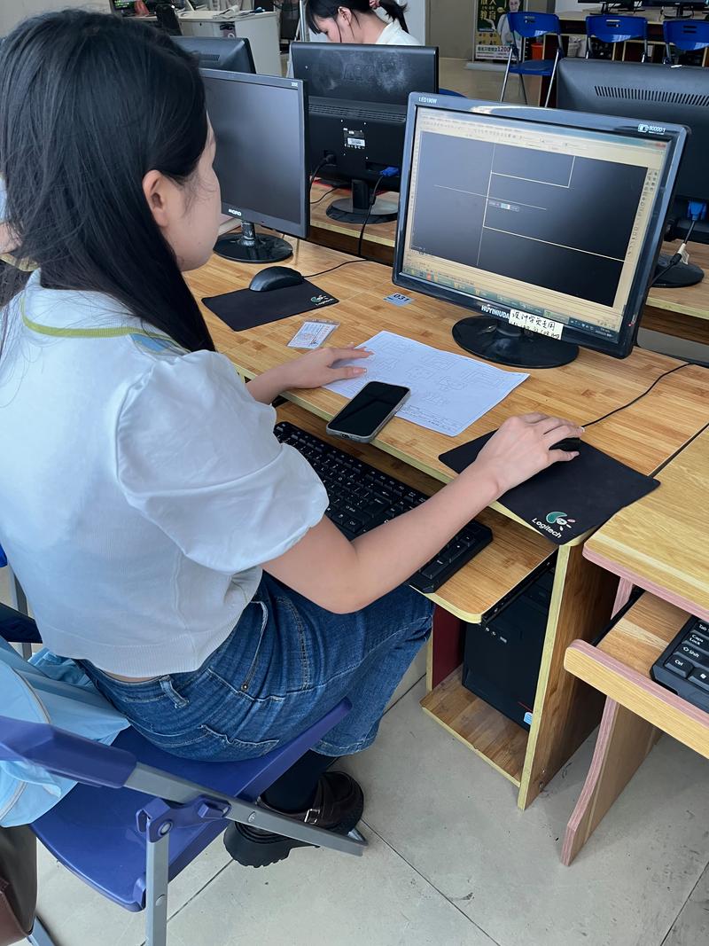 初中毕业能直接上成县师专吗?-图2 初中毕业能直接上成县师专吗?-图2