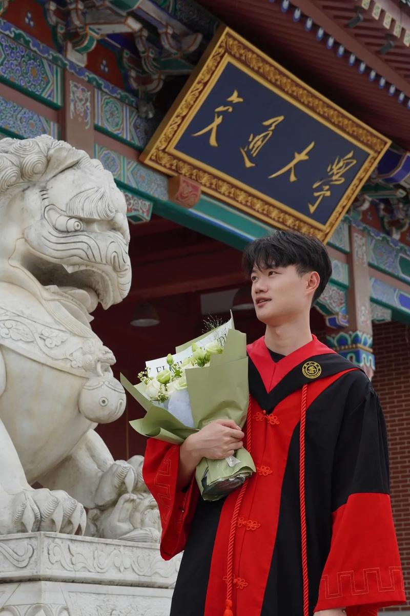 上海交大初中毕业可以考-图3 上海交大初中毕业可以考-图3