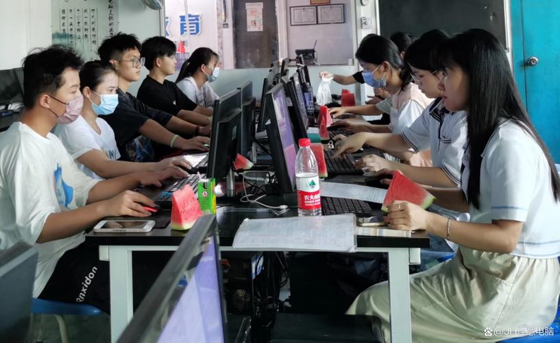 初中毕业短期计算机培训靠谱吗？-图2