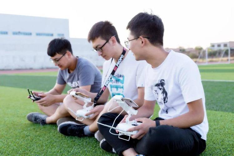 初中文凭自学Web开发能学会吗？-图1