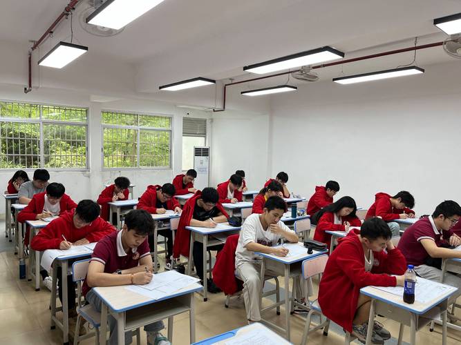 城阳区初中辅导班哪家好?-图2 城阳区初中辅导班哪家好?-图2