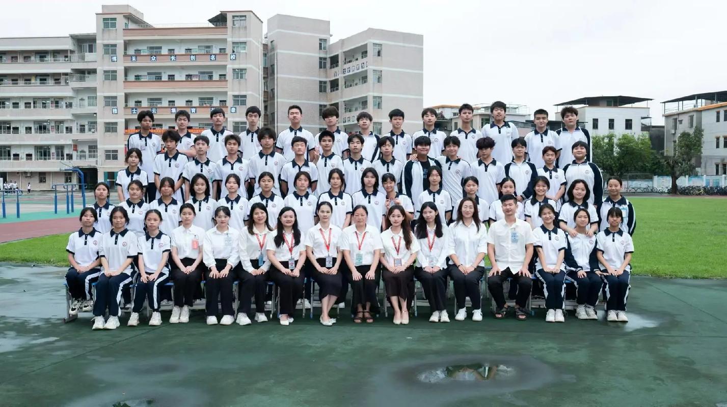 云南中专初中毕业能直接读吗？-图3