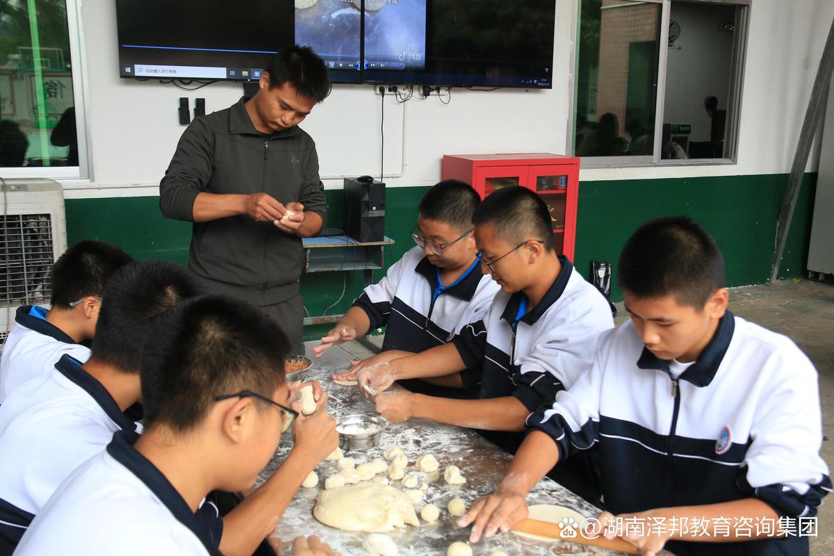 衡阳初中生培训 哪家好-图1