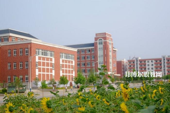 石家庄初中毕业读幼师学校怎么样？-图2