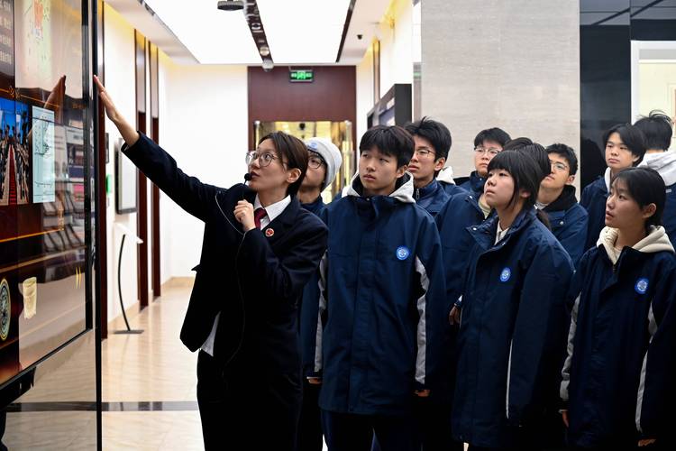 郑州初中毕业学司法专业可行吗？-图2