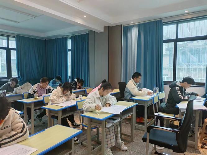 贵阳哪些高中艺术班实力强?-图2 贵阳哪些高中艺术班实力强?-图2