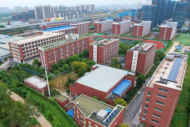 合肥艺术高中学校照片里藏着哪些故事?-图1 合肥艺术高中学校照片里藏着哪些故事?-图1