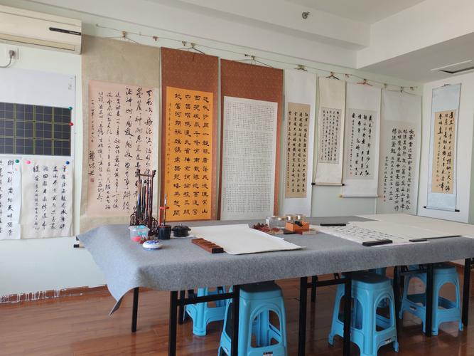 石家庄初中书法培训机构哪家好?-图1 石家庄初中书法培训机构哪家好?-图1