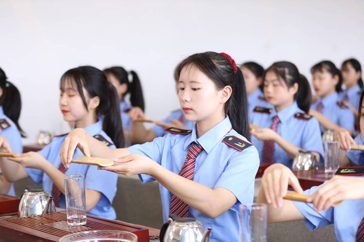 江西公办3+2幼师中专怎么报？-图3