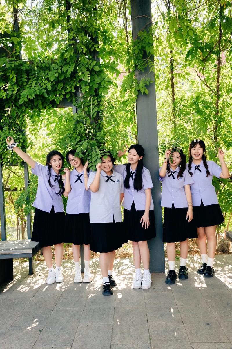 初中毕业女生,选师范还是卫校更合适?-图1 初中毕业女生,选师范还是卫校更合适?-图1