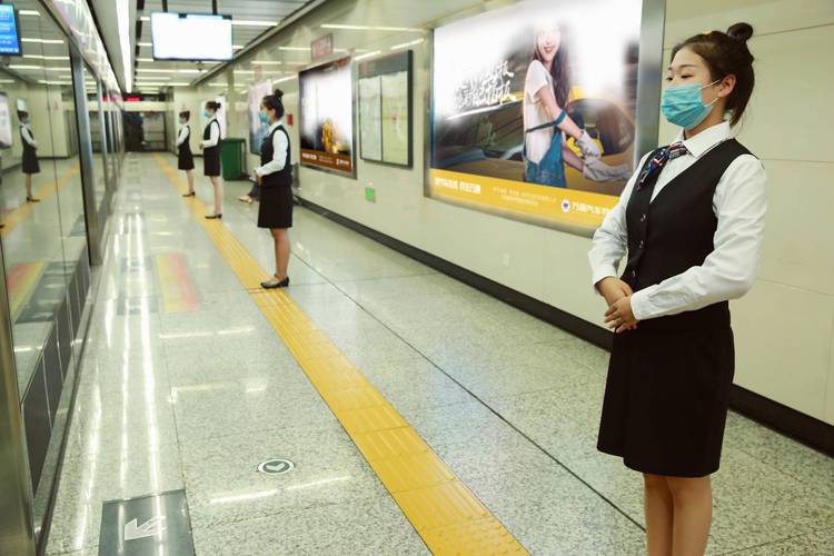 初中毕业学地铁乘务,就业有保障吗?-图2 初中毕业学地铁乘务,就业有保障吗?-图2