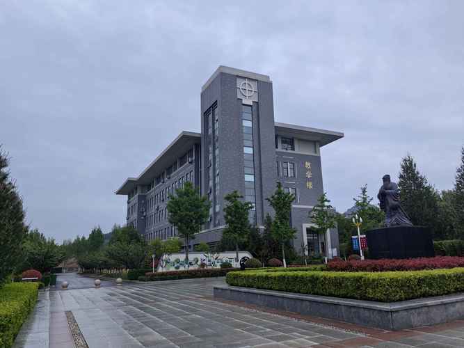 济南职业高中曲阜分校有何特色？-图2
