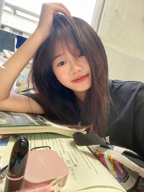 合肥哪所高中允许学生化妆？-图2