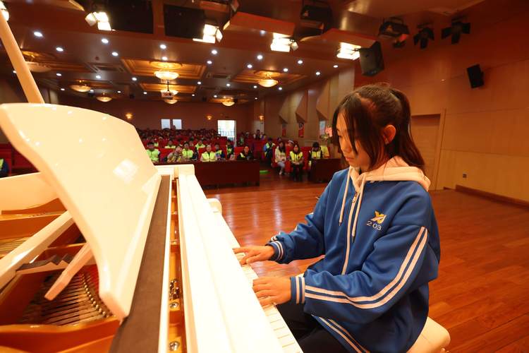 北京专业学表演的高中怎么选？-图1