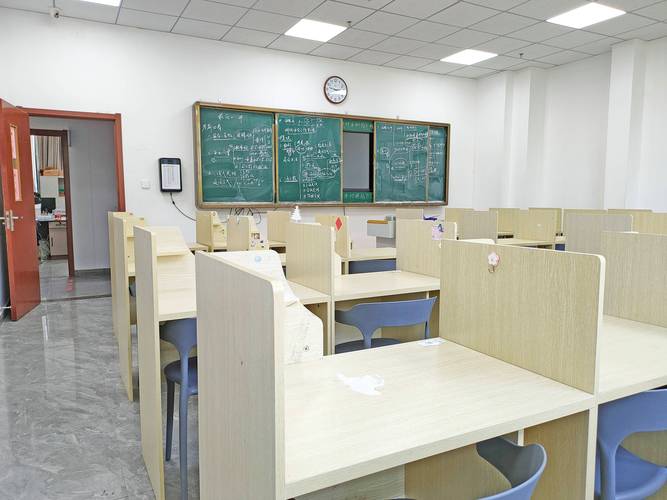 济南初中升学班培训学校哪家好?-图2 济南初中升学班培训学校哪家好?-图2