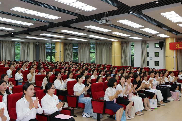 安徽合肥技术学校幼师专业怎么样？-图1